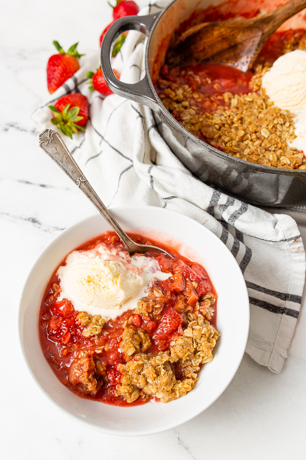 Strawberry Rhubarb Crisp