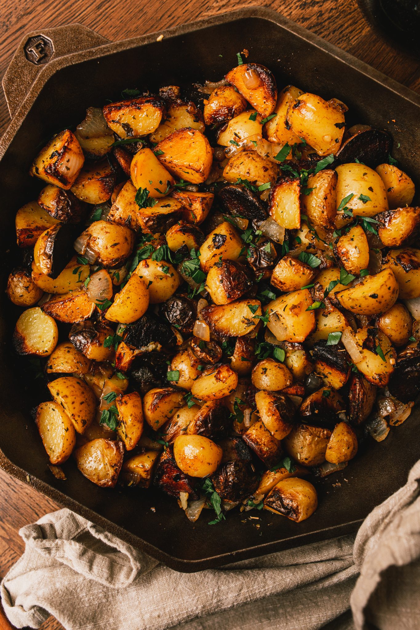 Cast-Iron Breakfast Potatoes Skillet Recipe