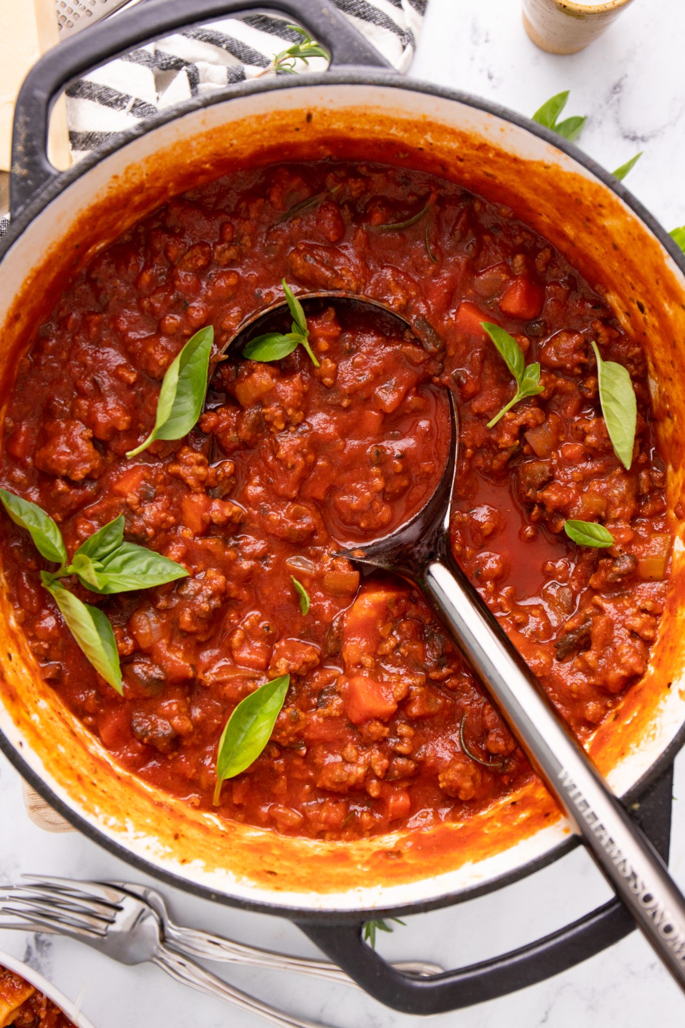 Dutch oven bolognese